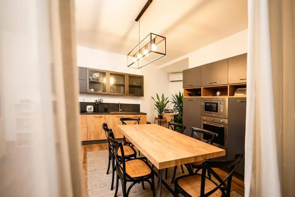 Luxurious & Stylish Penthouse With Private Pool Lejlighed Msida Eksteriør billede