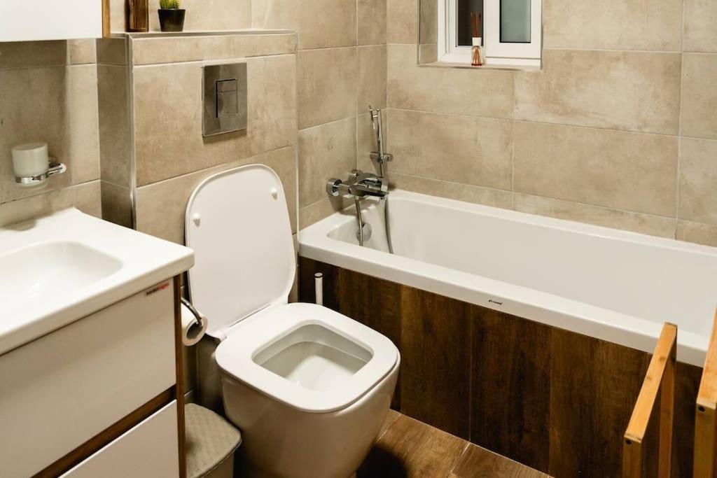 Luxurious & Stylish Penthouse With Private Pool Lejlighed Msida Eksteriør billede