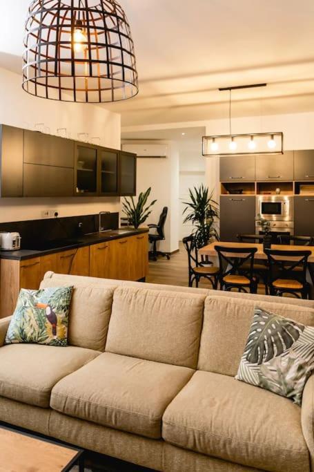 Luxurious & Stylish Penthouse With Private Pool Lejlighed Msida Eksteriør billede