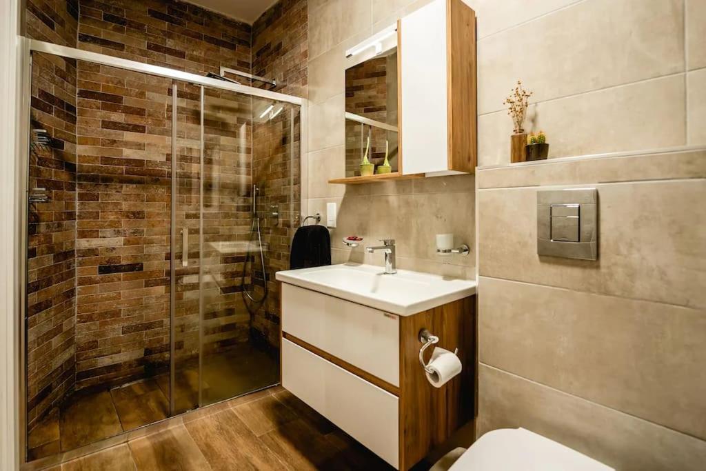Luxurious & Stylish Penthouse With Private Pool Lejlighed Msida Eksteriør billede